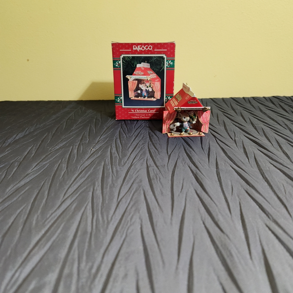 1991 Enesco Treasury "A Christmas Carol"